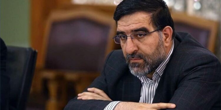 امیرآبادی نماینده مجلس: یارانه نقدی برای جبران آزادسازی قیمت آرد راه چاره نیست/ مابه التفاوت قیمت باید توسط دولت تامین شود