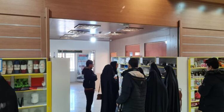 بازدید اهالی رسانه از پروژه‌های زیرساختی شهرک‌های صنعتی قم