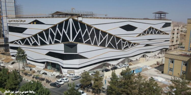 مدیر این مجتمع تجاری خبر داد: اختصاص واحدهای بزرگ به برندهای مشهور در مجتمع امین قم