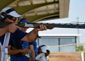 رقابت 60 ورزشکار در مسابقات تیراندازی اهداف پروازی/ احداث مجموعه ورزشی مارال ستاره