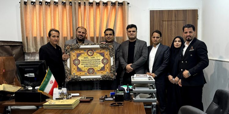 دیدار جمعی از مدیران رسانه‌های قم با فرماندهان انتظامی استان