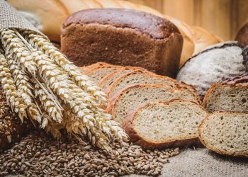 به همت اداره کل آموزش فنی و حرفه‌ای استان: واحد آموزش تولید نان کامل در قم راه‌اندازی می‌شود