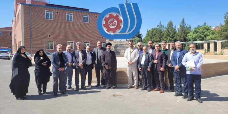 وعده منان رئیسی برای کمک به توسعه مهارت‌آموزی از محل بودجه متوازن استان
