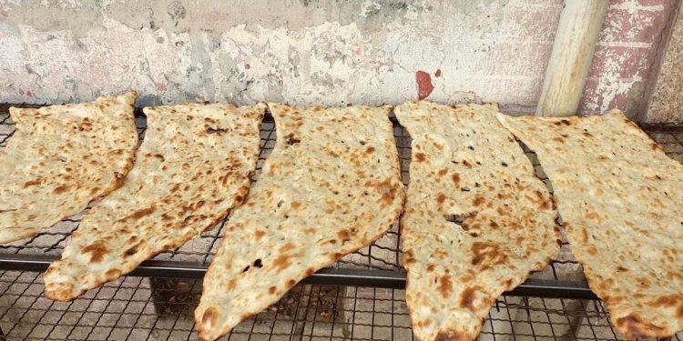 گرانی نان؛ سفره‌های کوچک‌تر از همیشه