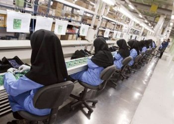 نیمی از جامعه، نیمی از اقتصاد؛ چرا توسعه بدون زنان ممکن نیست؟